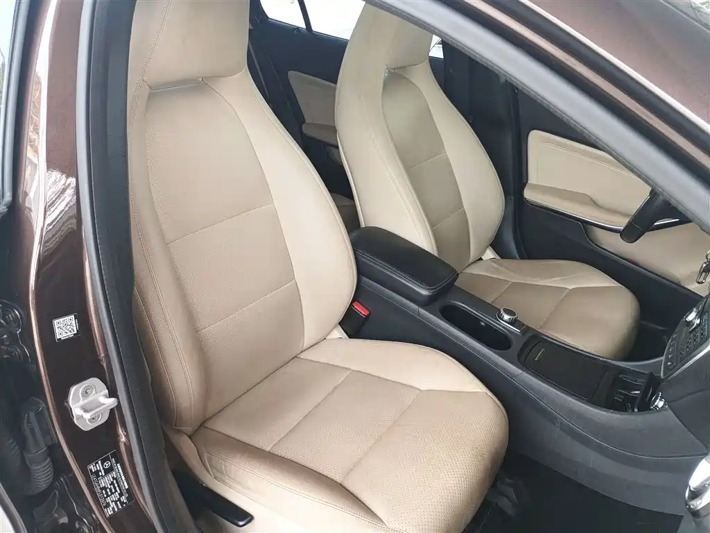 Mercedes-Benz GLA 2016 — фото 25
