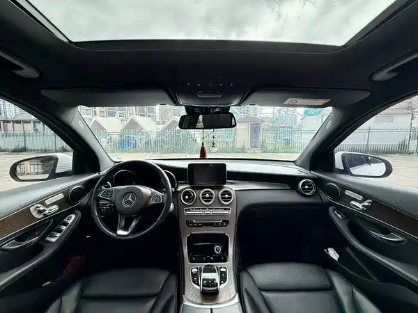 Mercedes-Benz GLC 2017