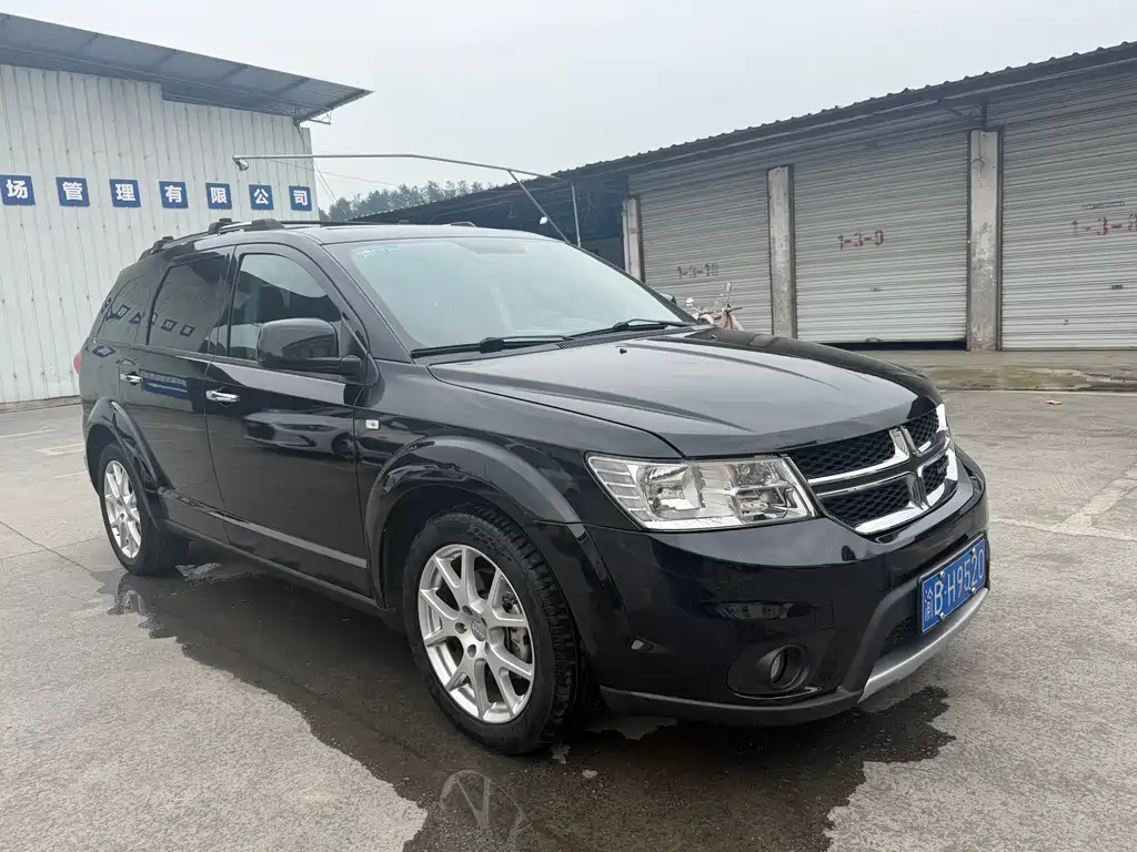 Dodge Journey 2013 — фото 3