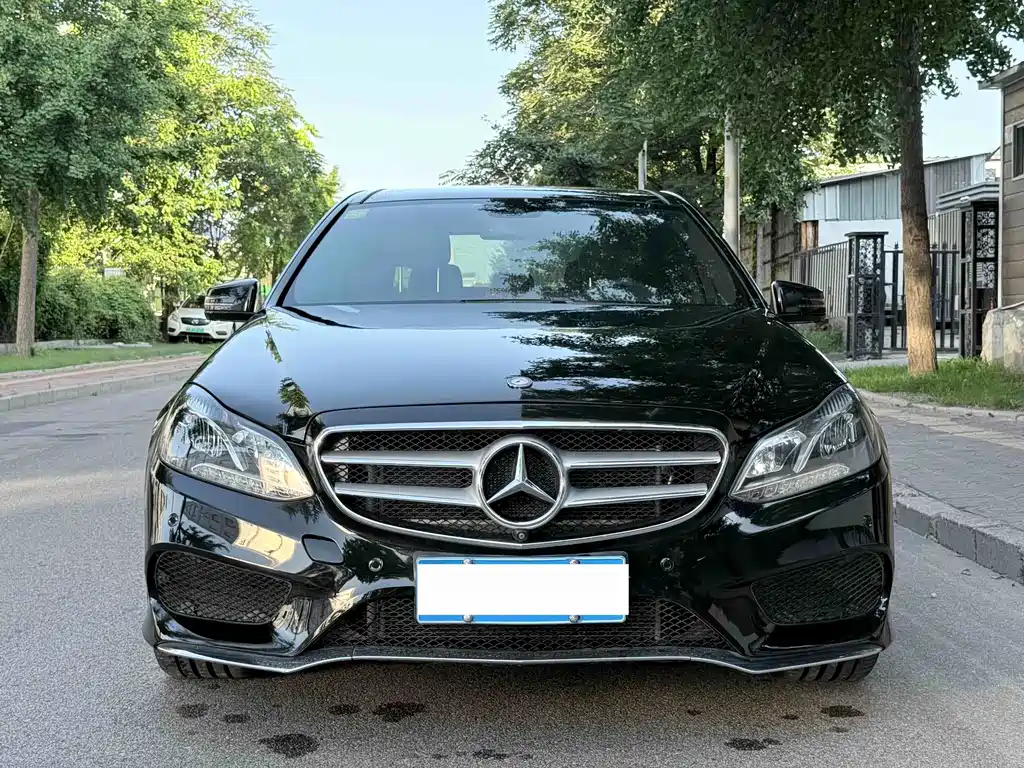 Mercedes-Benz E-Class 2015 — фото 2