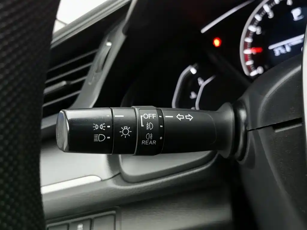 Honda Civic 2017 — фото 21