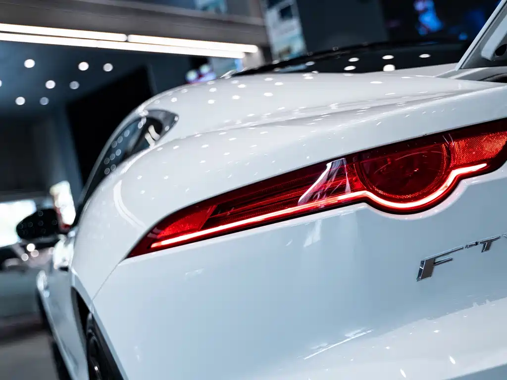 Jaguar F-TYPE 2015 — фото 8