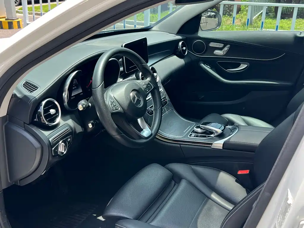 Mercedes-Benz C-Class 2015 — фото 7