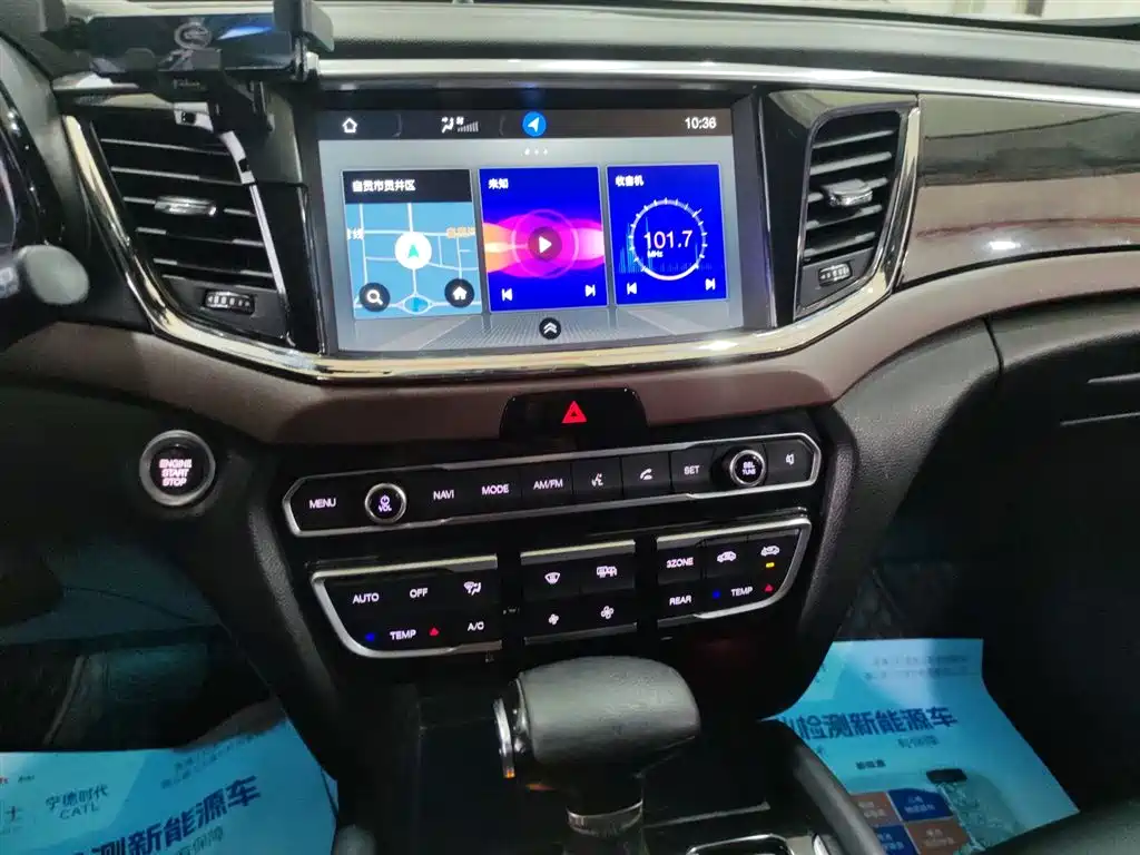 GAC Motor Trumpchi GS8 2017 — фото 13