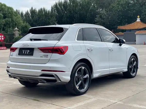 Audi Q3 2022