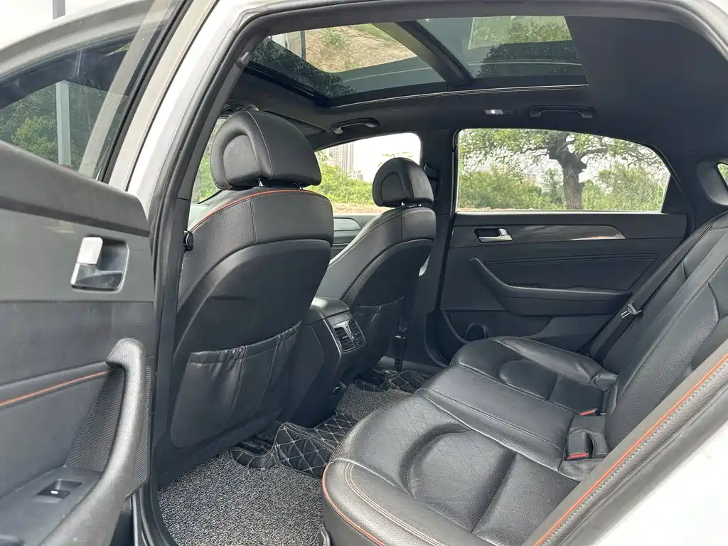 Hyundai Sonata 2017 — фото 14
