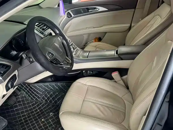 Lincoln MKZ 2018