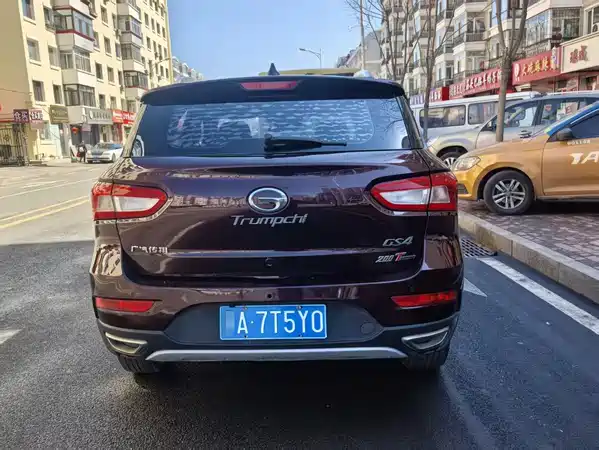 GAC Trumpchi GS4 2016