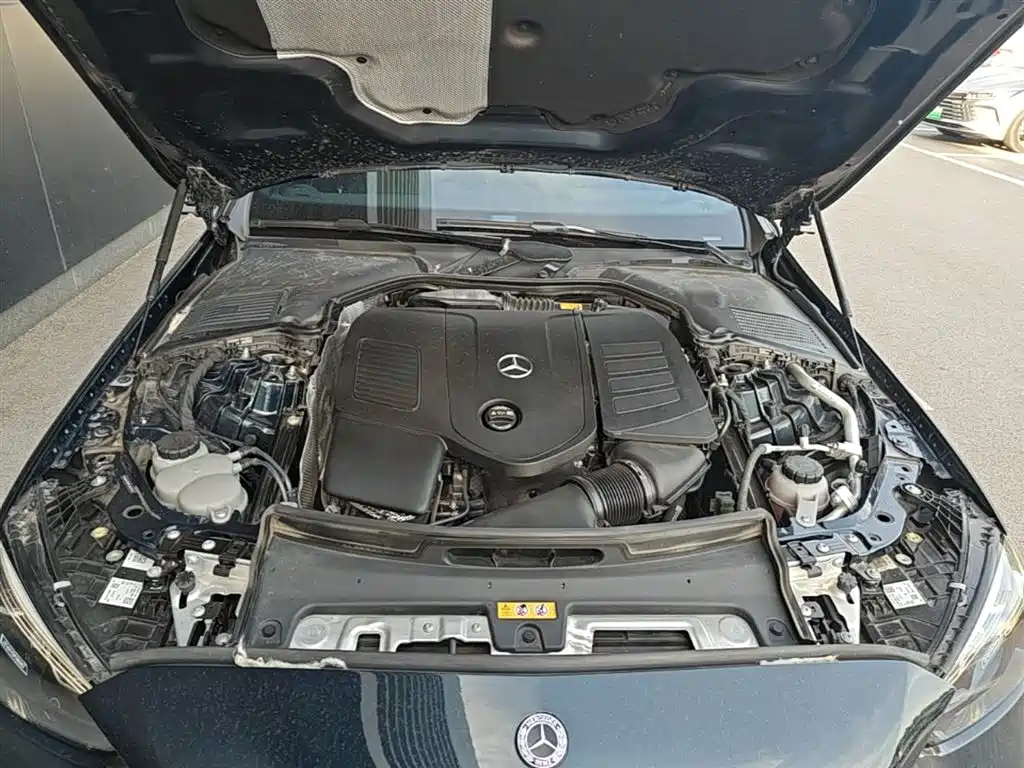 Mercedes-Benz C-Class 2023 — фото 20