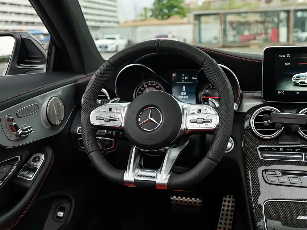 Mercedes-Benz C-Class AMG 2017 — фото 6