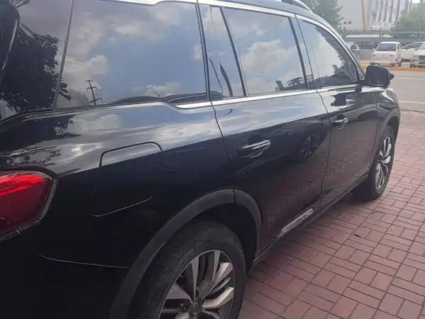 GAC Trumpchi GS8 2018
