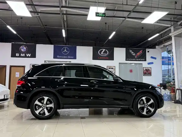 Mercedes-Benz GLC 2022