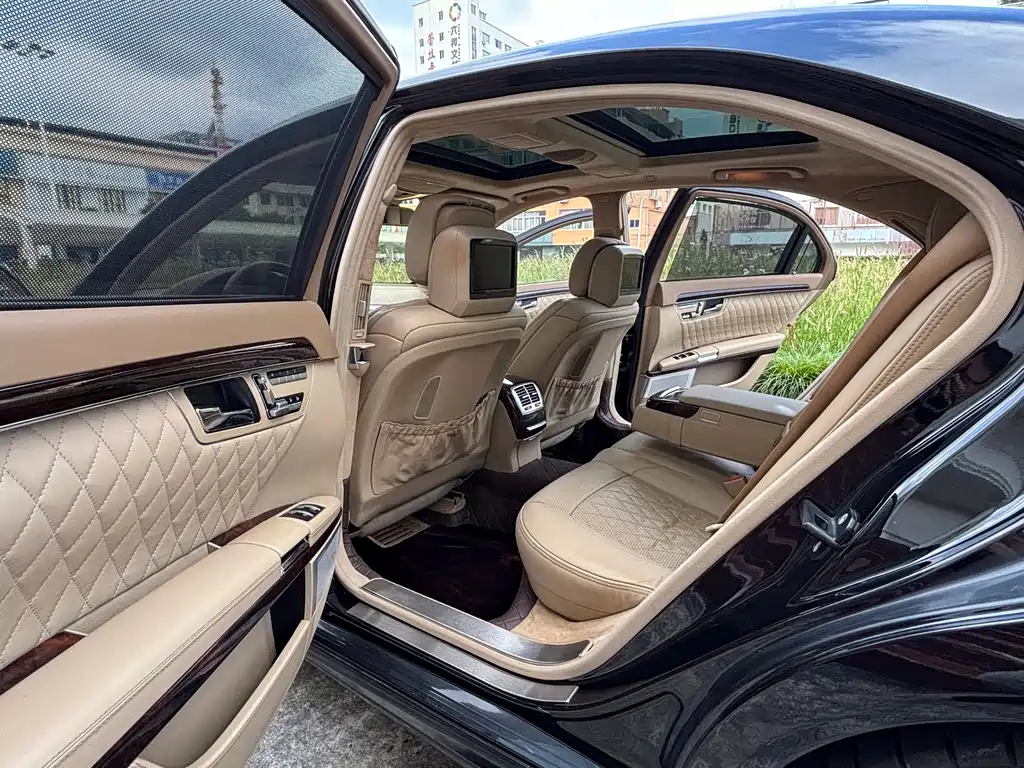 Mercedes-Benz S-Class AMG 2013 — фото 14