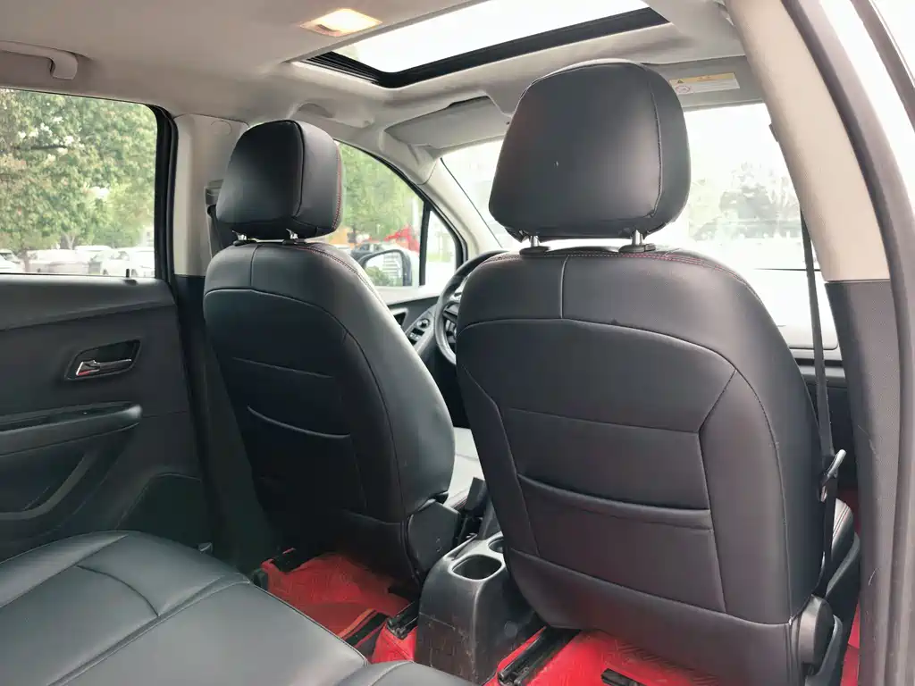 Chevrolet Trax 2016 — фото 17