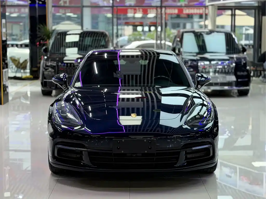 Porsche Panamera 2020 — фото 2