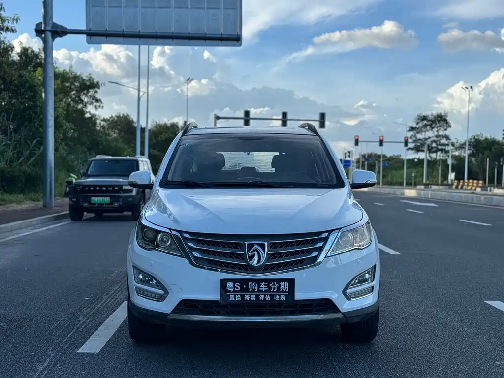 Baojun 560 2016