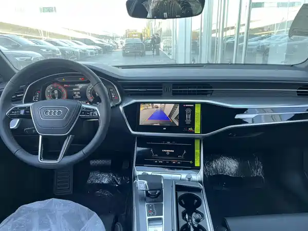 Audi A6L 2025