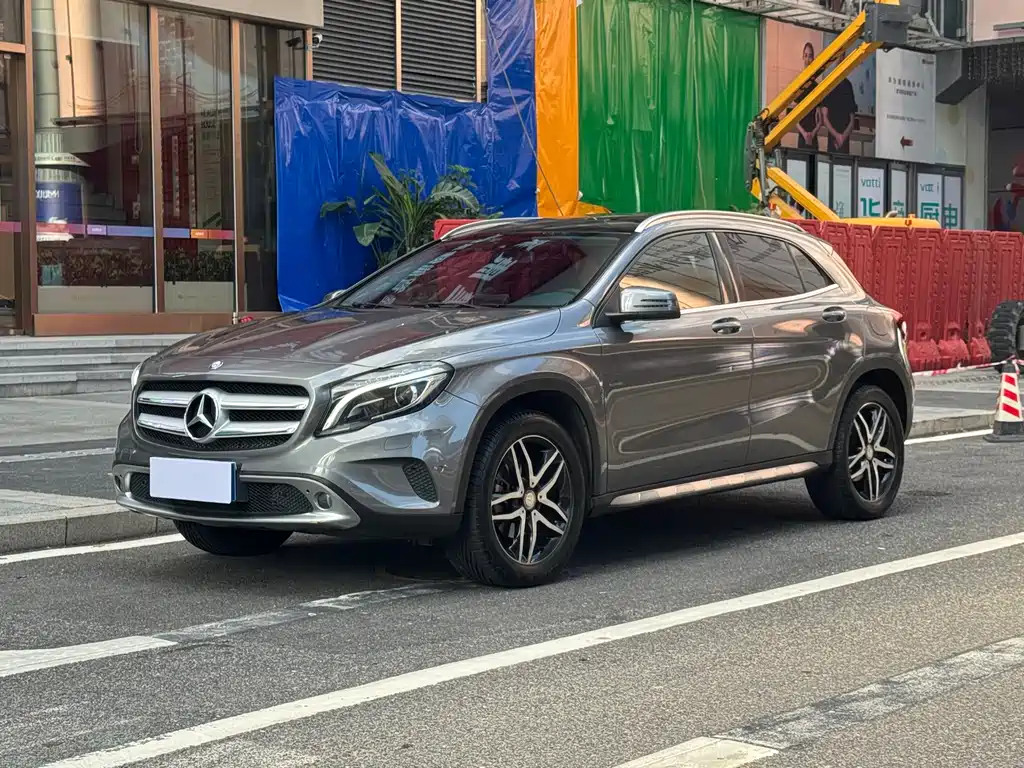 Mercedes-Benz GLA 2016 — фото 1