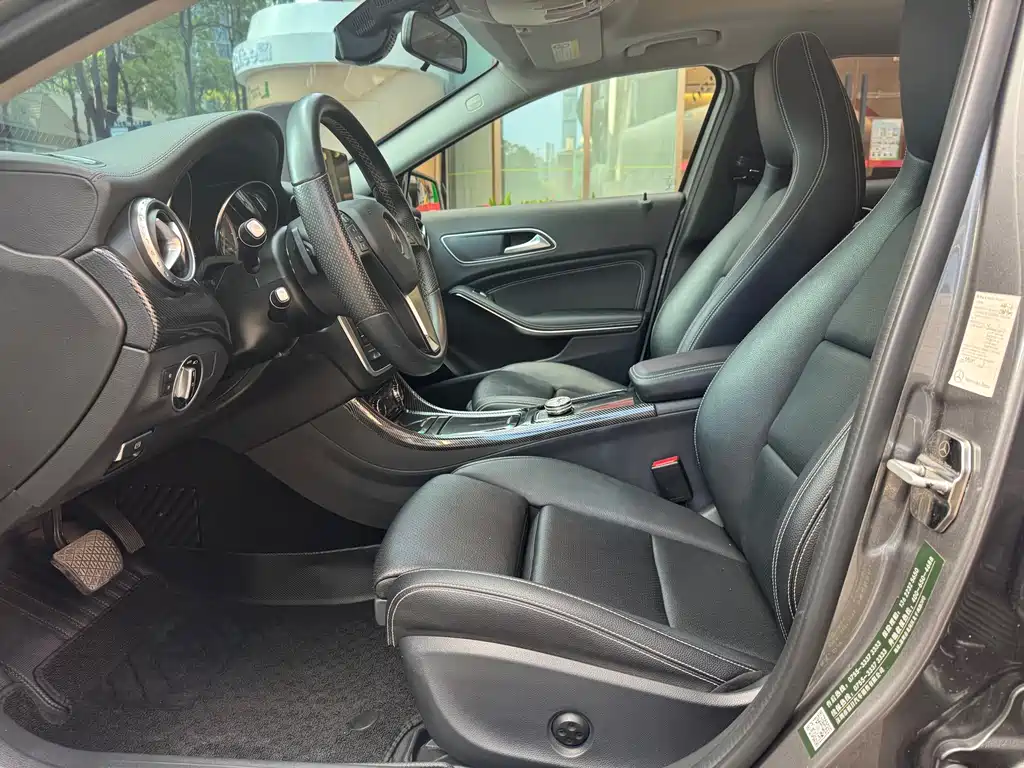 Mercedes-Benz GLA 2016 — фото 22