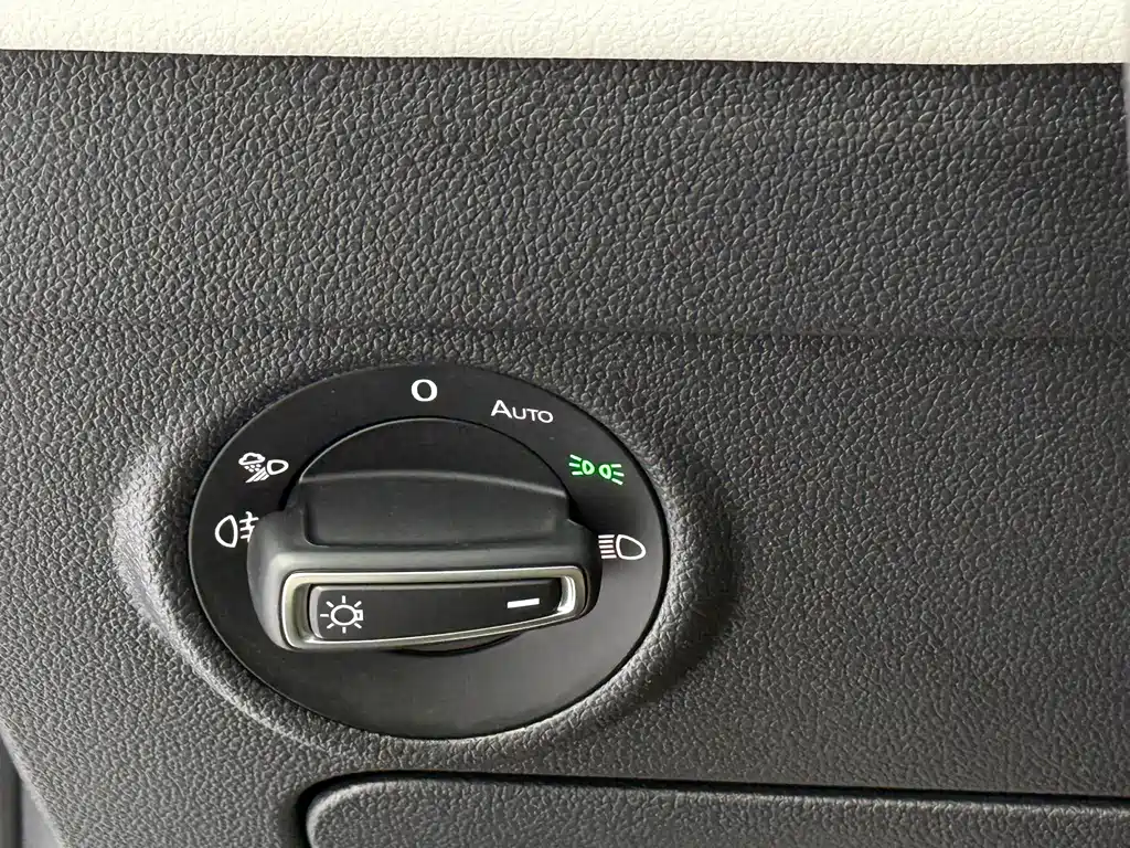 Volkswagen Tiguan L 2022 — фото 17