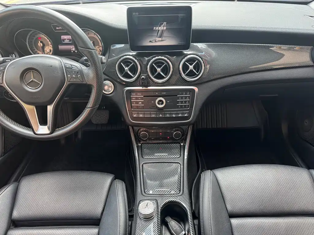 Mercedes-Benz GLA 2016 — фото 15