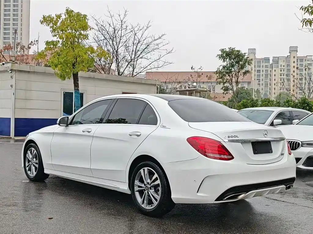 Mercedes-Benz C-Class 2017 — фото 24