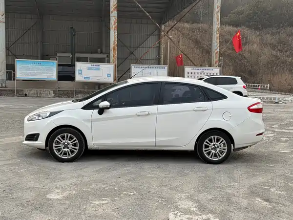 Ford Fiesta 2013