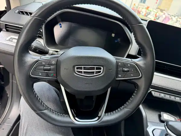 Geely Xingrui 2021