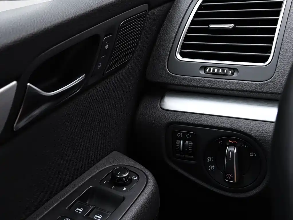 Volkswagen Sharan 2018 — фото 17