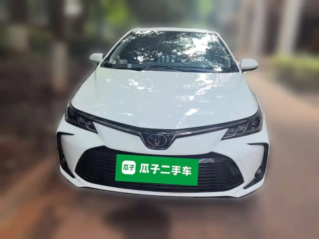 Toyota Corolla 2020 — фото 24