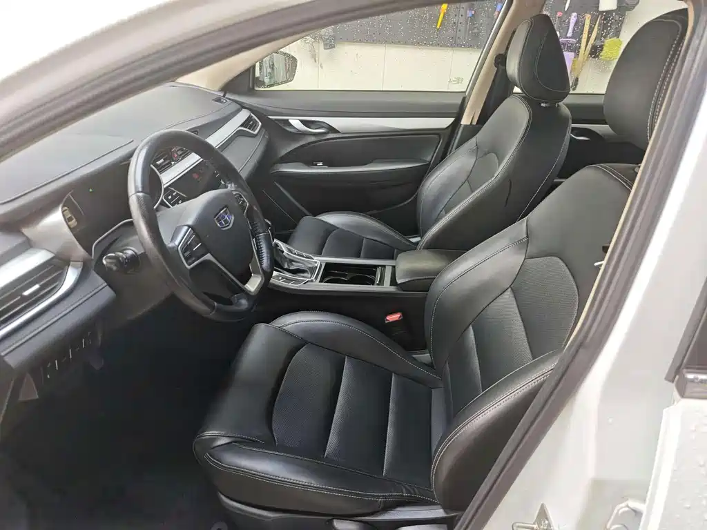Geely Emgrand 2019