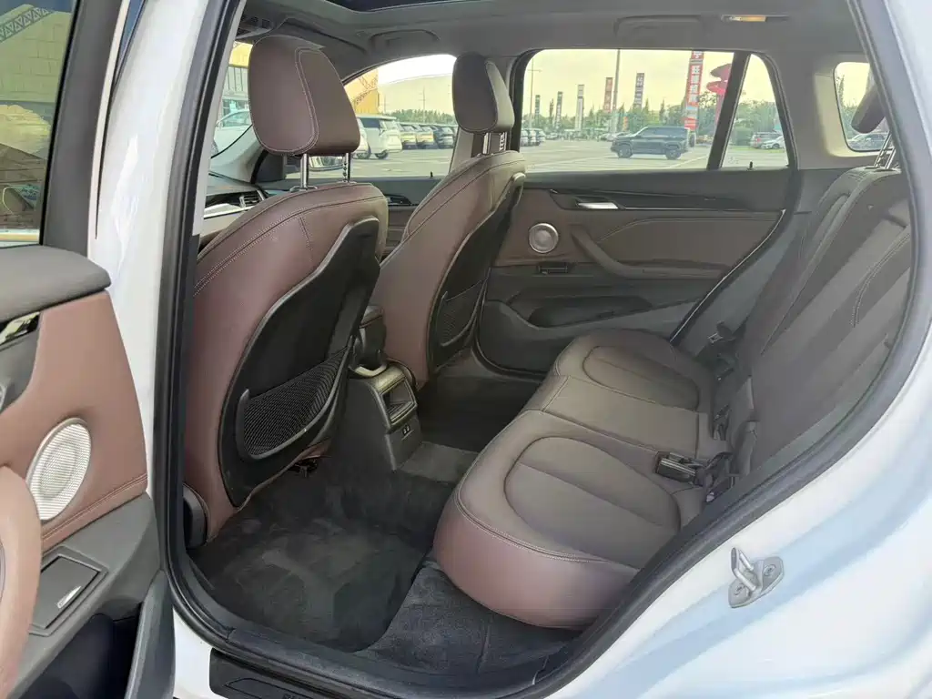 BMW X1 2022 — фото 17