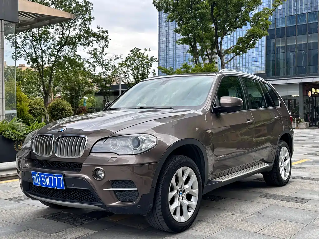 BMW X5 2014 — фото 1