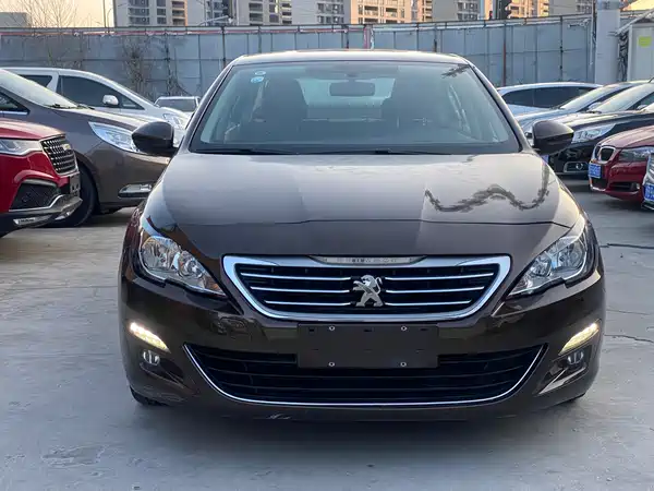 Peugeot 408 2014
