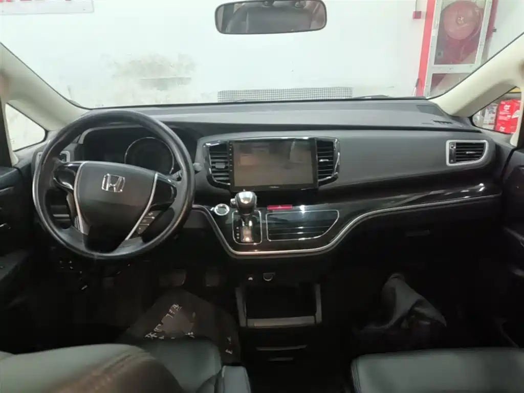 Honda Odyssey 2020 — фото 10