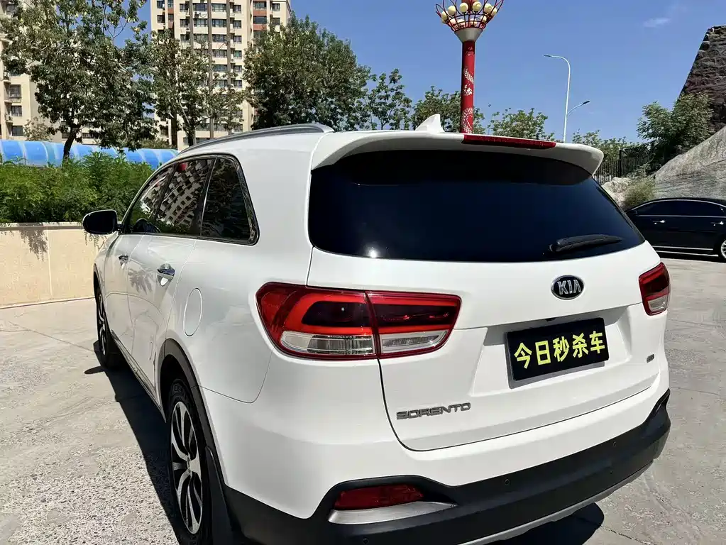Kia Sorento 2016 — фото 14