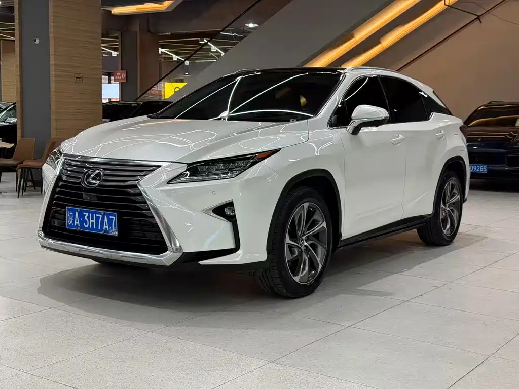 Lexus RX 2018