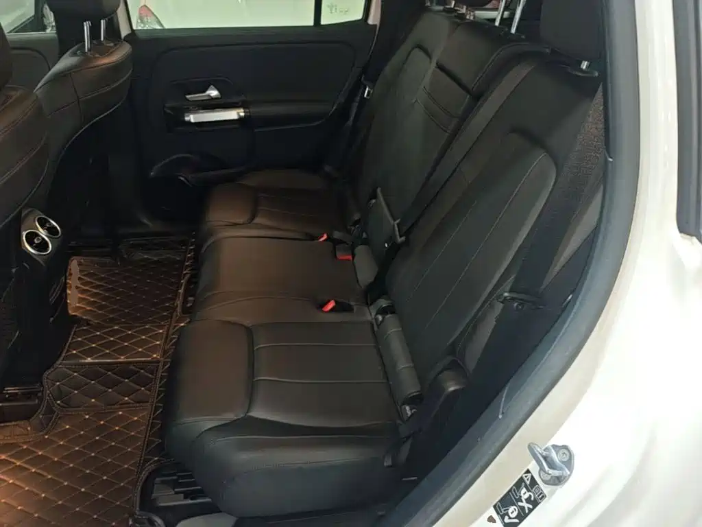 Mercedes-Benz GLB 2020 — фото 17