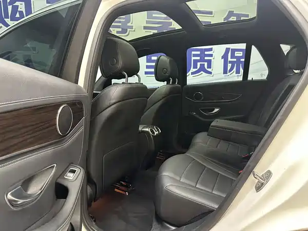 Mercedes-Benz GLC 2016