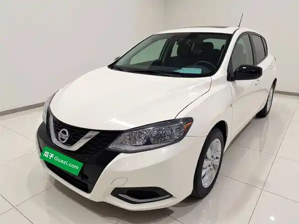 Nissan Tiida 2024
