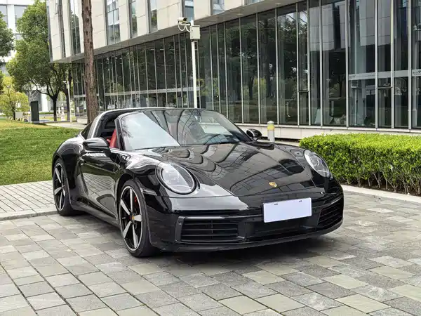 Porsche 911 2020