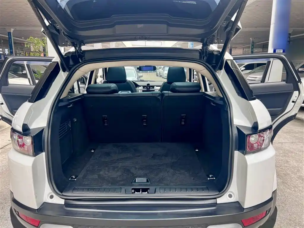 Land Rover Evoque 2014 — фото 14