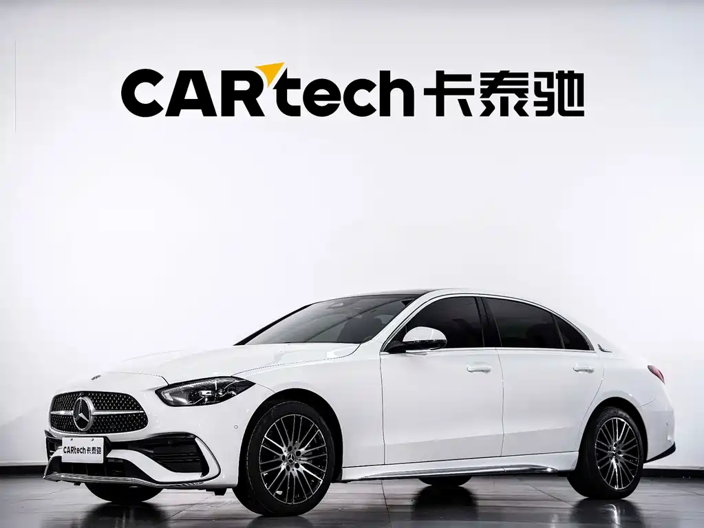 Mercedes-Benz C-Class 2025 — фото 1