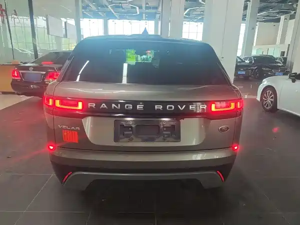 Land Rover Range Rover Velar 2020