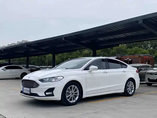 Ford Mondeo 2021