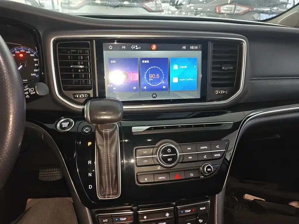 GAC Motor Trumpchi M8 2020 — фото 13