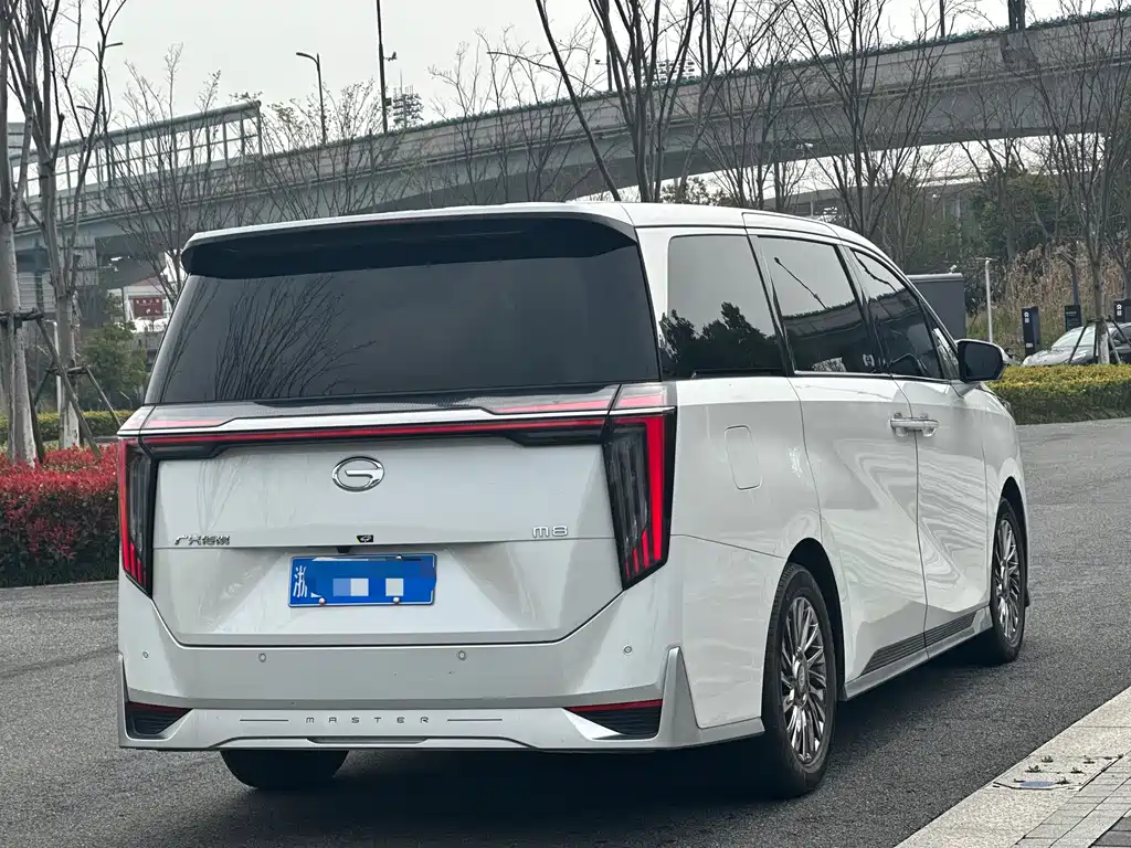 GAC Motor Trumpchi M8 2023 — фото 6