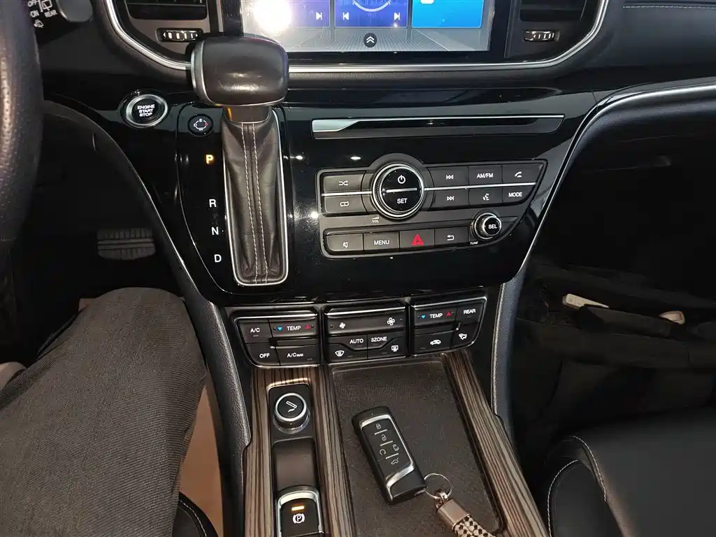 GAC Motor Trumpchi M8 2020 — фото 14