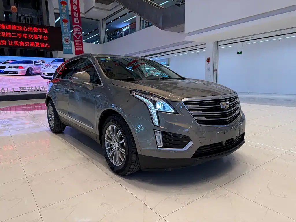 Cadillac XT5 2019 — фото 6