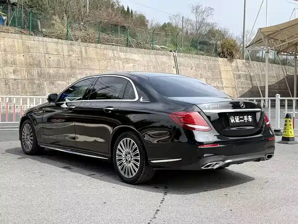 Mercedes-Benz E-Class 2020